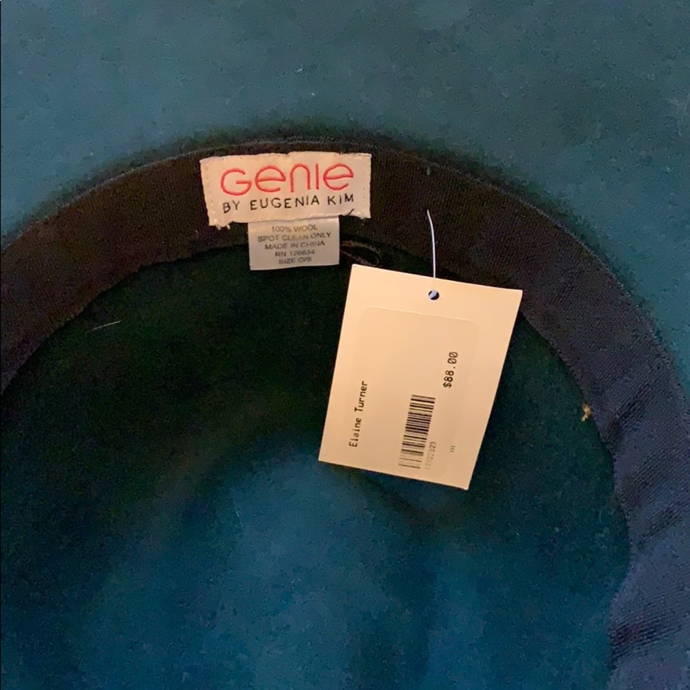 Hat - Picture 3 of 3